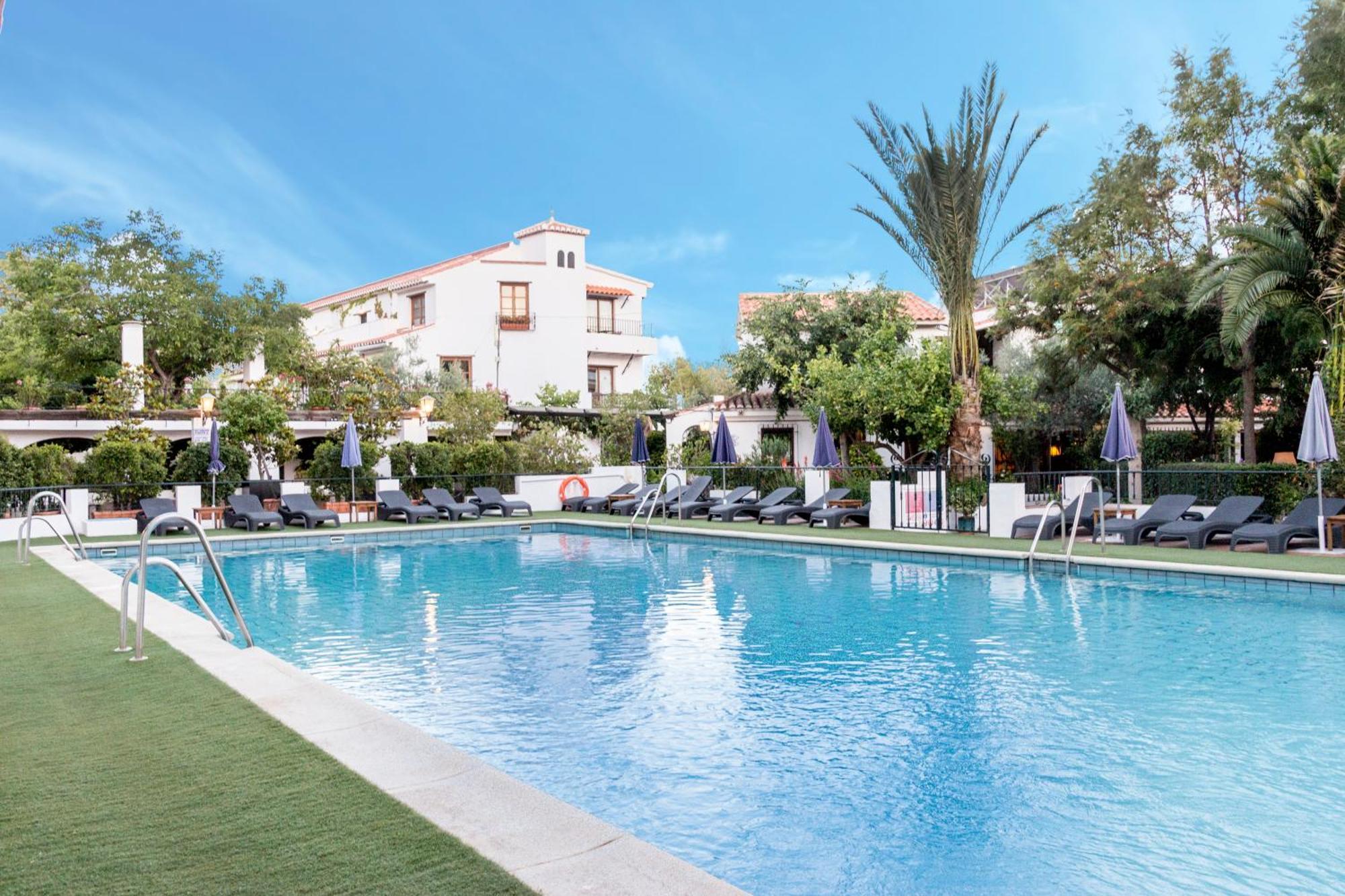 Hotel Alcadima Lanjarón Екстериор снимка
