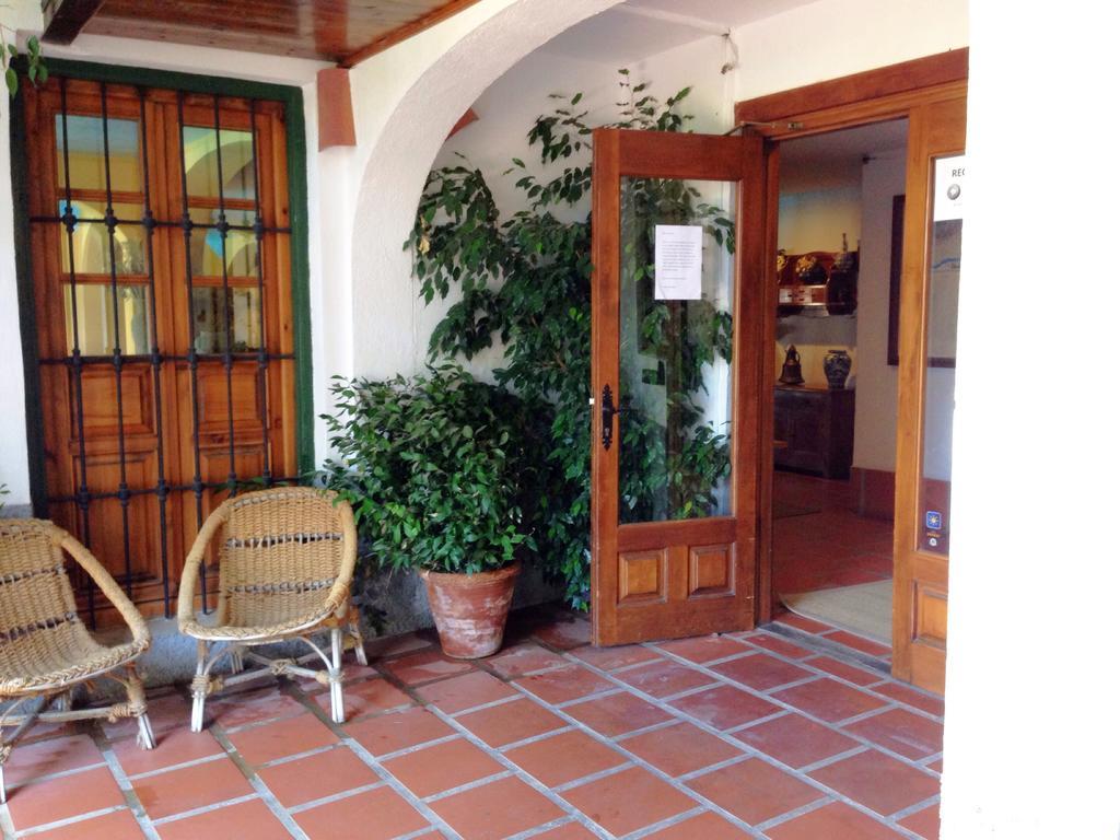 Hotel Alcadima Lanjarón Екстериор снимка