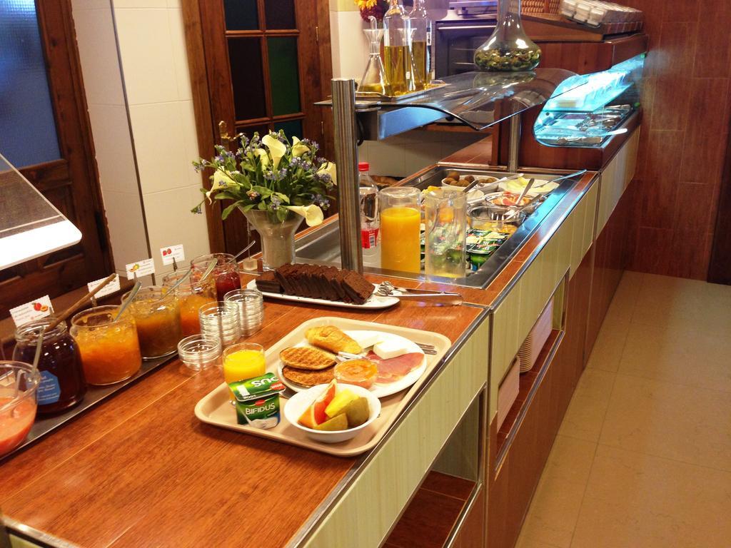 Hotel Alcadima Lanjarón Екстериор снимка