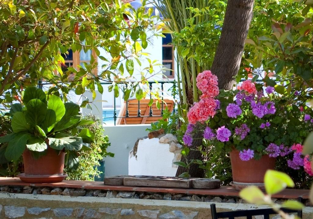 Hotel Alcadima Lanjarón Екстериор снимка