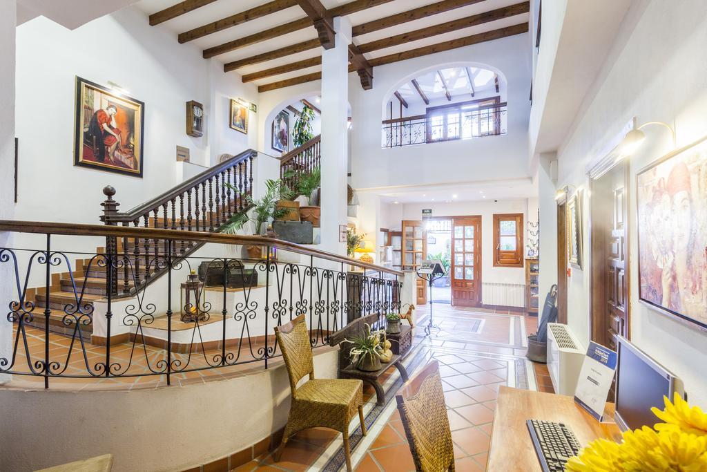 Hotel Alcadima Lanjarón Екстериор снимка